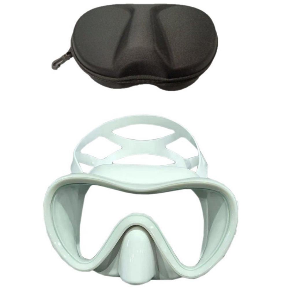 Glasses Case Can Be Hung with Safe and Firm Protective Glasses.