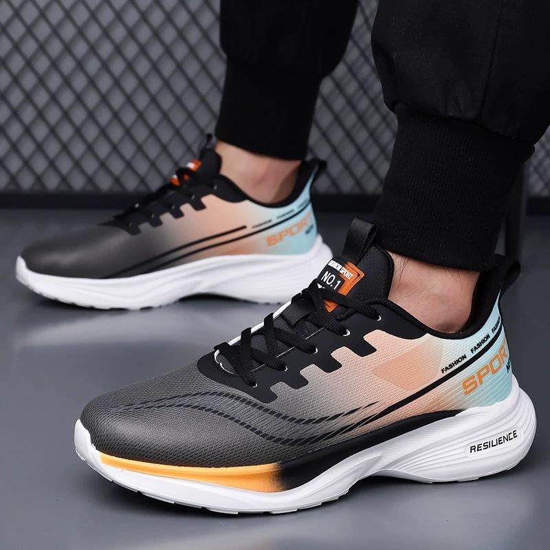 Spring and Autumn new leather running shoes are breathable, lightweight, warm and shock-absorbing sports and leisure shoes