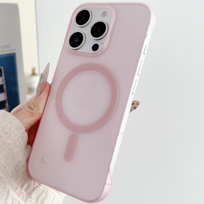 

iPhone 17 Pro Max Magnetic Borderless Phone Case with Apple 16 Frosted Design and Large Hole for Cross-border Use. iPhone 13 Pro