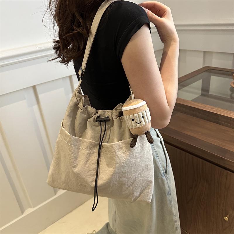 Trendy Solid Color Large-Capacity Drawstring Crossbody Shoulder Bag for Women