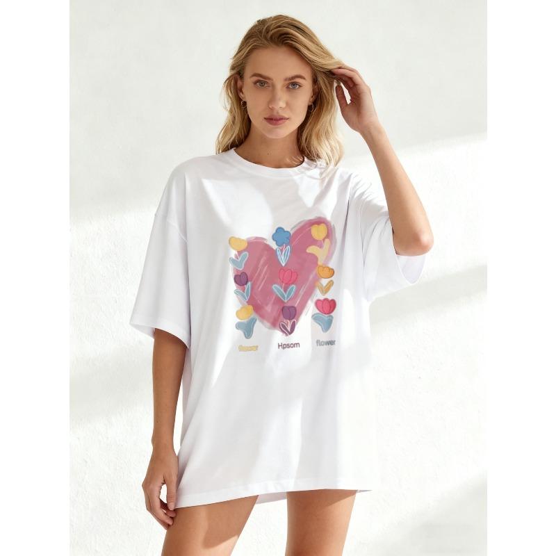 Oversize Women's Short-Sleeve T-Shirt with Pink Heart, Colorful Flowers and "Hpsom flower" Print