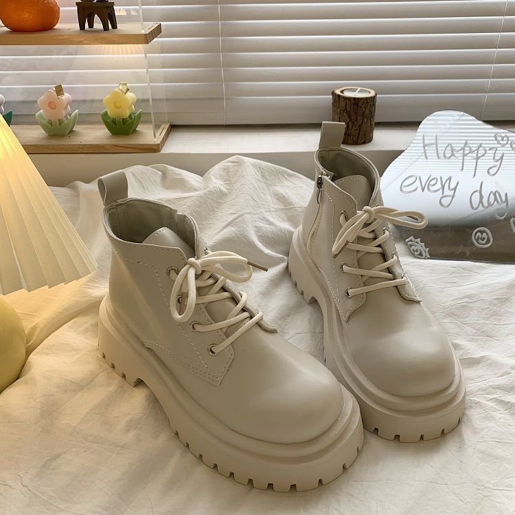 Dicksohlige Vierloch-Kurzschaft-Erhöhung Martin-Stiefel Damen klein Mann mit Rock vielseitig Retro Britischer Stil Frühling und Herbst Einzelstiefel i