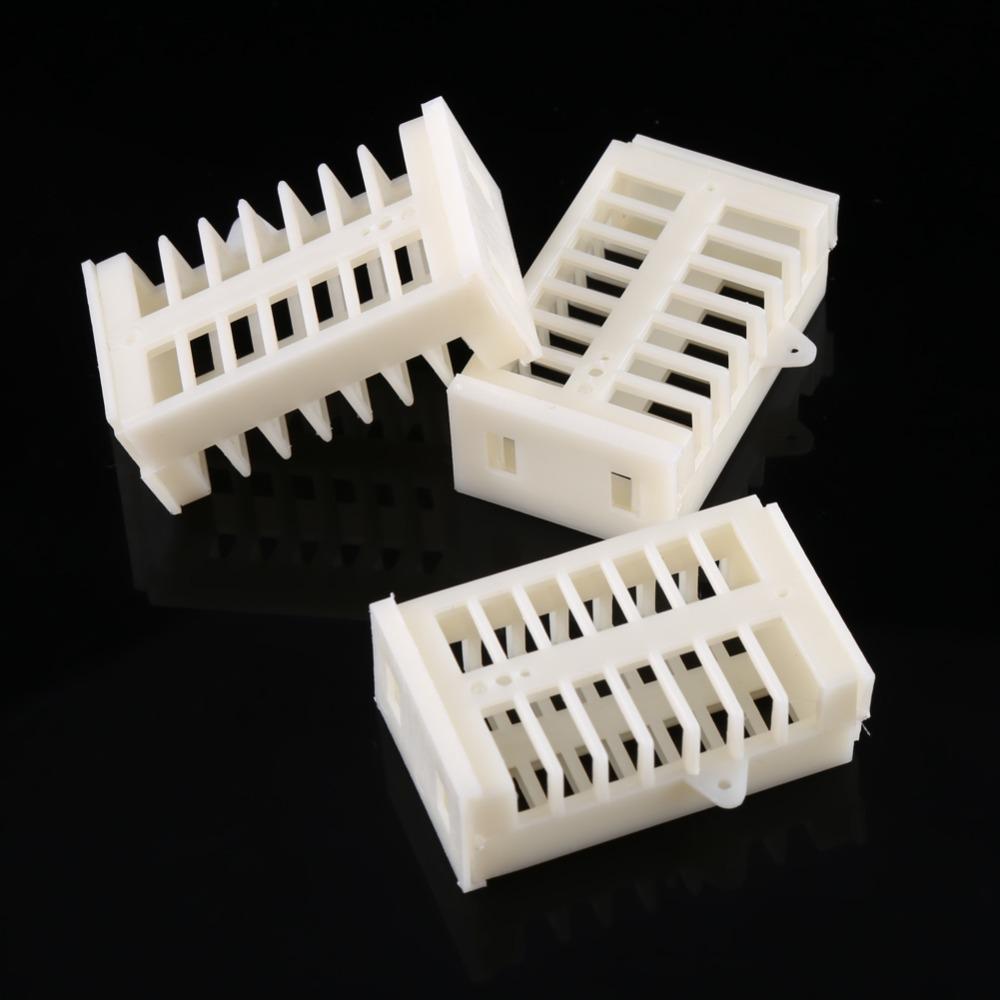 10pcs 50x30x19mm(1.97x1.18x0.75in) Beekeeping Tools Plastic Bee Queen Cage Plastic Cage Apiary Use