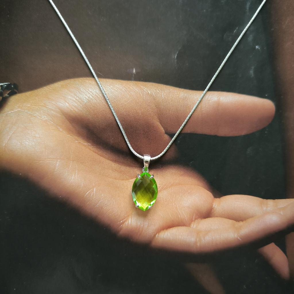 Серебряная подвеска с хризолітом 4.862ct (60002472)