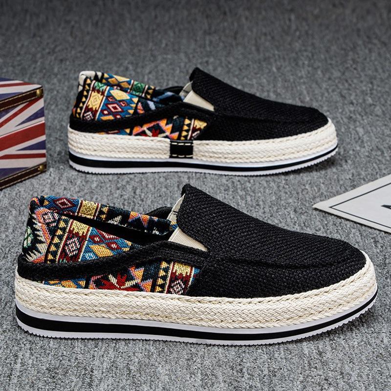 

Cloth shoes men s casual board shoes one pedal trendy men s shoes 2025 spring and summer Doudou loafer lazy shoes men 39