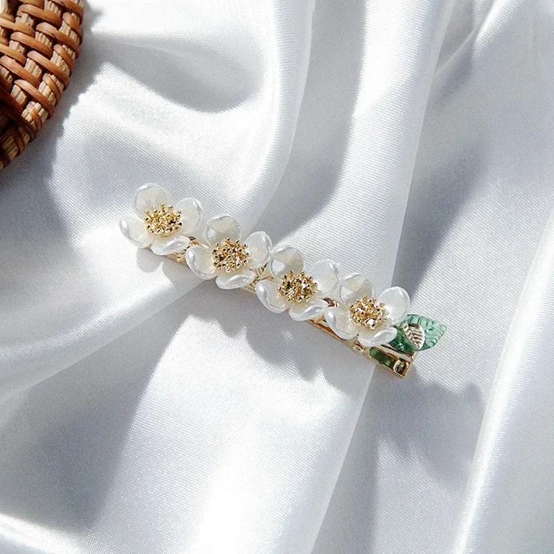 Neue Mode Weiße Blumen Blätter Perle Haarnadel Niedlich Romantisch Golden Frühling Entenschnabelspange Frauen Elegant Kopfschmuck Schmuck Geschenke
