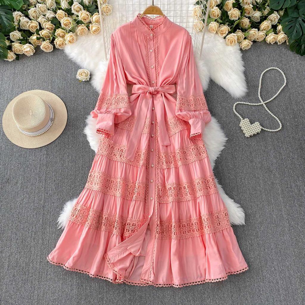 Light luxury celebrity temperament stand-up collar lantern sleeve dress women's summer new lace splicing waist and thin big swing dress