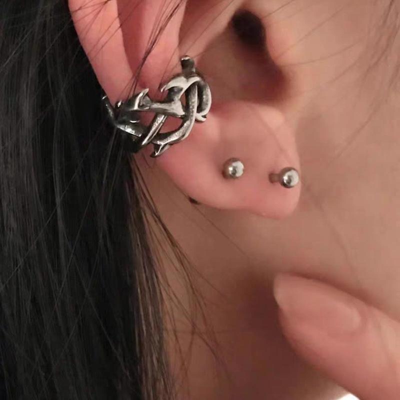 

1 шт. Модные винтажные полые серьги-клипсы в виде шипов без прокола, хип-хоп, рок, серебристые, нерегулярные шипы, клипса для козелка уха, ювелирное украшение, подарок серебряный