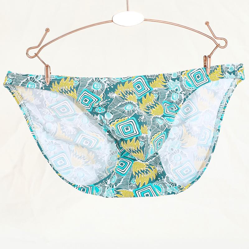 Men's Cotton Underwear Triangle Printed Low Waist Youth Sexy Thin Breathable Sports Shorts