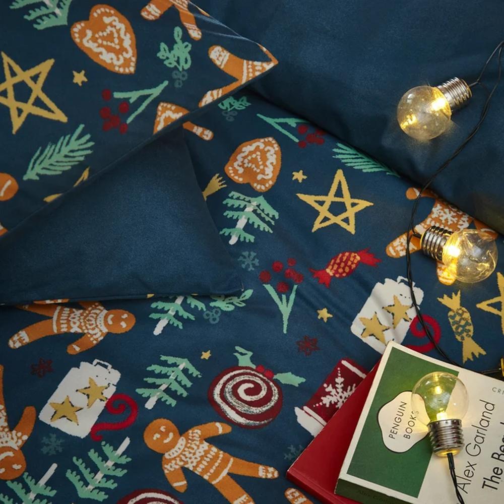 Furn Yuletide Treats Fleece Christmas Duvet Cover Set