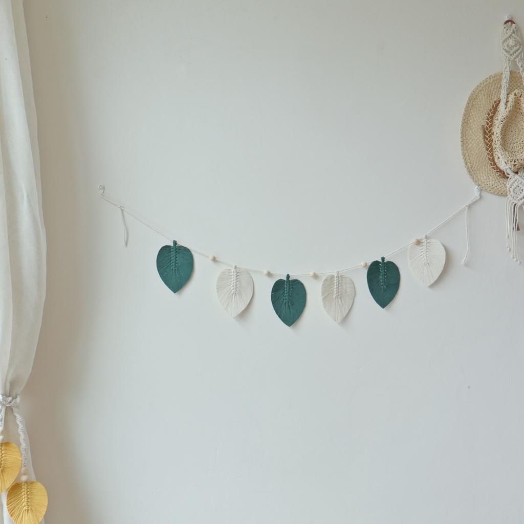 Wall Hanging Boho Handmade Cotton Rope Leaf Tapestry Macrame Wall Decor for Living Room Bedroom Minimalist Home Decoration 140cm