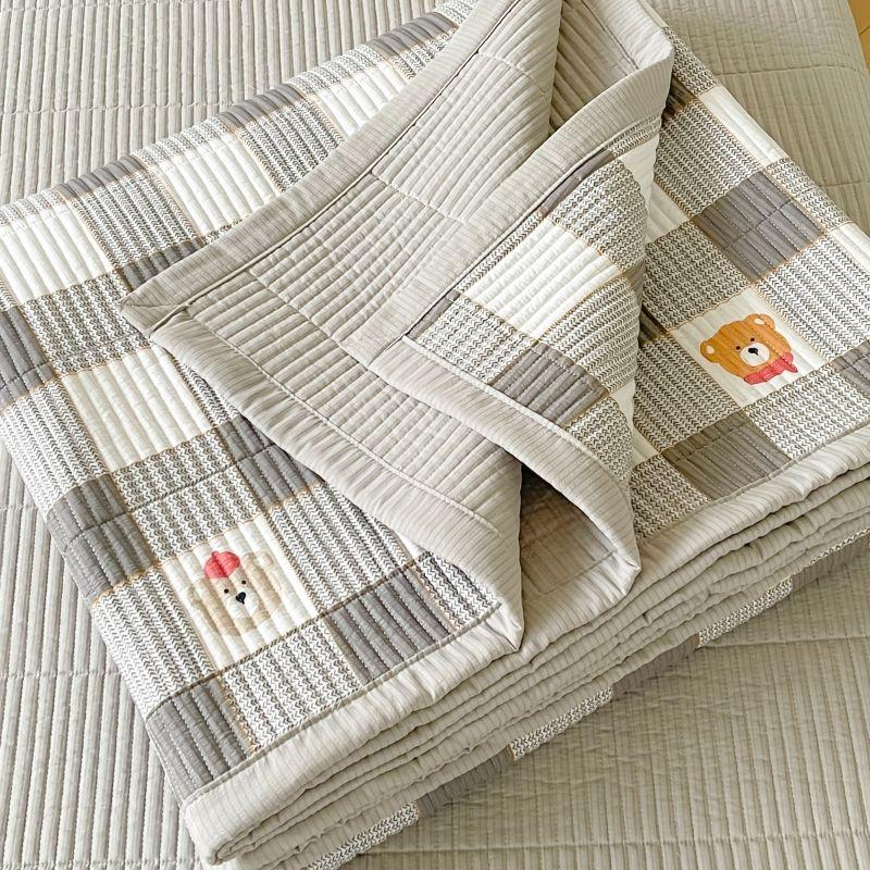 

Новый трехпредметный комплект покрывала для кровати Утолщенная хлопковая простыня Одеяло Кан Односпальный Подходит для всех сезонов 180*200cm