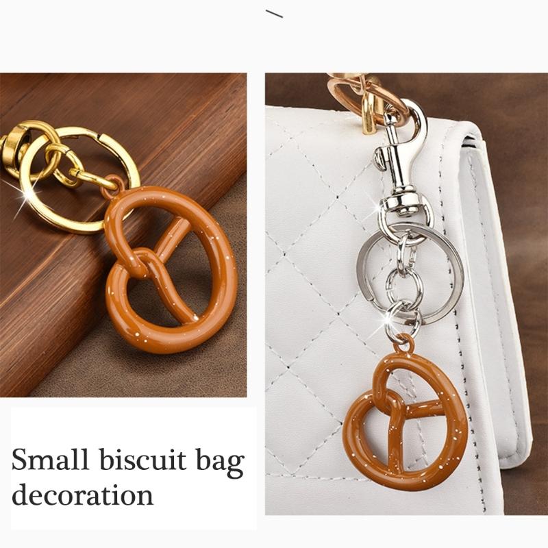 Biscuit Keychain Car Keyring Hangings Ornaments Stylish Car Key Chains Cookie Bag Pendant Keyholders for Bag Decorations