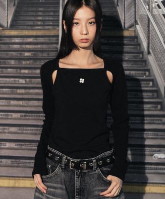 HIGH SCHOOL DISCO Logo Cutout Long Sleeve Black