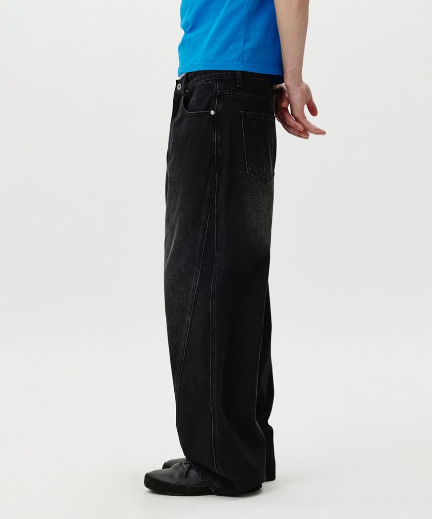 Nopeimeoseu Curved Wide Washing Jeans (Black)