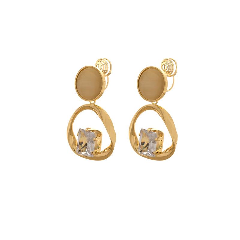 Earless Hoop Earrings Cat Eye Stone Metal Geometric Fashionable for Women Mosquito Ear Clips