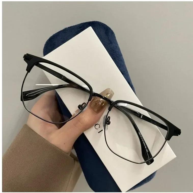 High Quality Metal Frame Myopia Eyewear Women Men Ultra Light Half Frame Glasses Fashion Anti Blue Light Near Sight Glasses