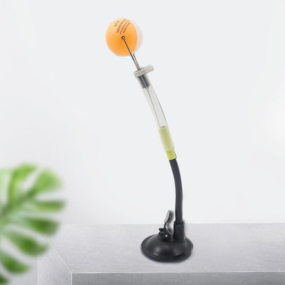 Tréninkový robot na stolní tenis s rychlým odrazem