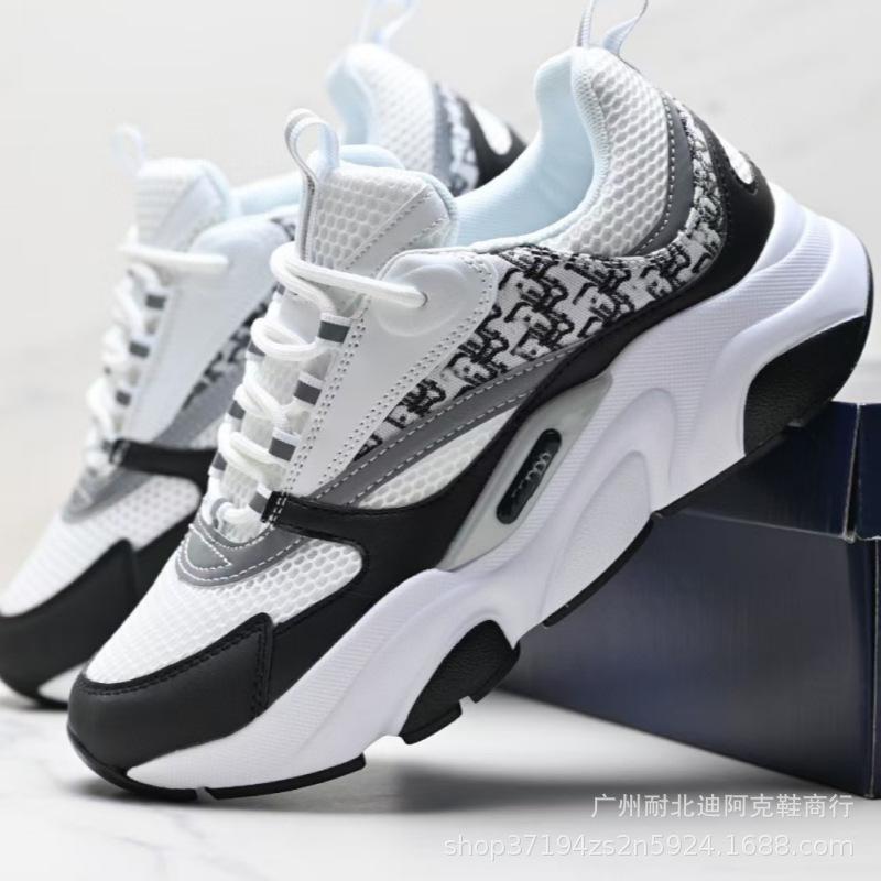 Lässige Herren Sommer Sneaker Dicke Sohle Atmungsaktives Mesh Leichtgewichtige Erhöhung Papa Schuhe für Sport