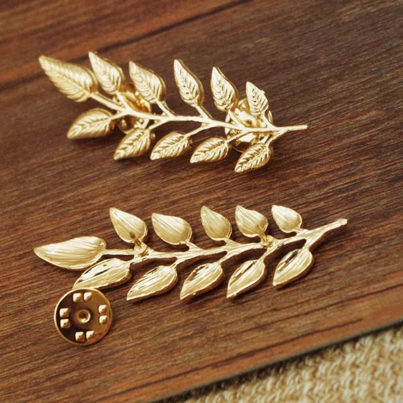 Retro Gold Metal Wheat Ears Brooch Lapel Pin for Men and Women