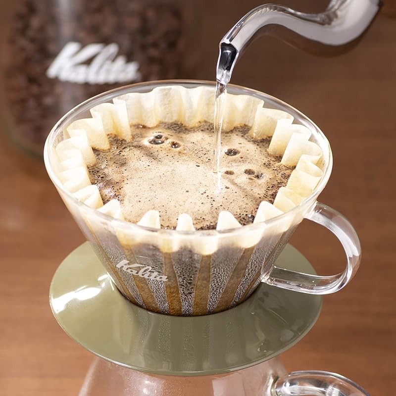 Kalita Kalita Enjoy the extraction process coffee dripper wave series For 2-4 people glass dripper Made of heat-resistant glass army green WDG-185