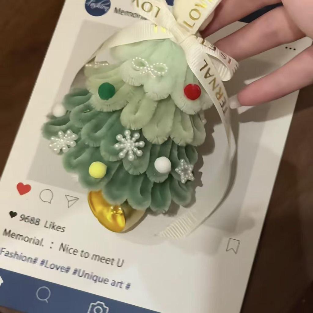 Charming DIY Christmas Ornaments Kit: Handmade Table Decorations & Gifts