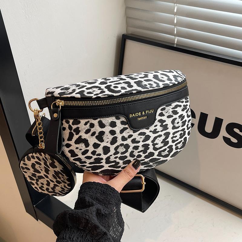 Trendy and Fashionable Multi-purpose Single Shoulder Bag, Celebrity Crossbody Bag
