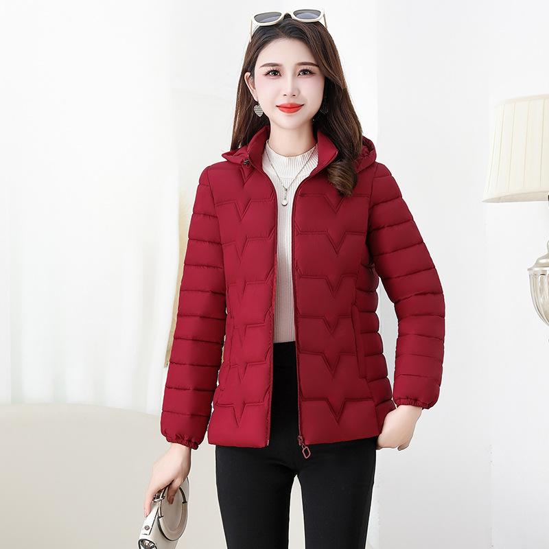 Light and thin cotton-padded clothes women's short winter new slim and thin hooded light and versatile dirt-resistant women's cotton-padded clothes