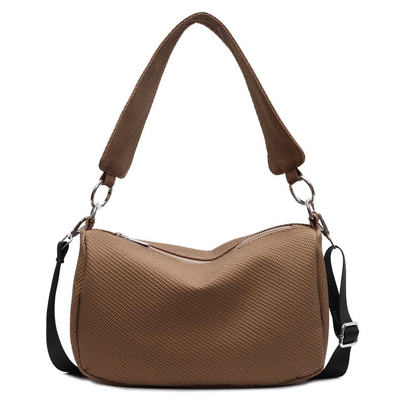Simple Bag Fashionable Women's Messenger Bag 2025 Spring New Foreign Style Trend Texture Large Capacity Casual Shoulder Bag