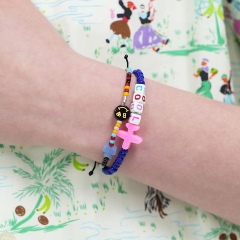 BONBEAU Kitsch Motives Charm Beads Knot Bracelet Kitsch Smile Teddy Bear Charm Beads Thread Bracelet Knot Bracelet