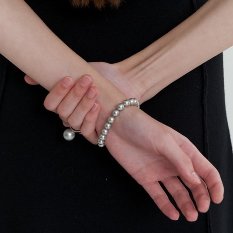 LOVE ME MONSTER Essential Pearl Bracelet 8mm (L233MBC010)