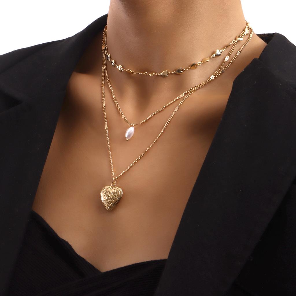 Temperament multi-layer love chain pearl can be opened peach heart pendant necklace female ins wind