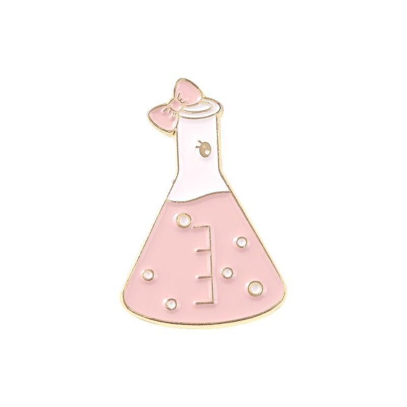 Creative Personalized Metal Cartoon Brooches Unique Geometric Pins For Stylish Accessories