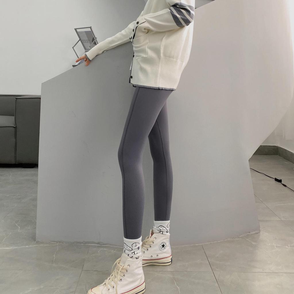 2025 Korean Style Shark Yoga Leggings - Versatile, Slimming Nine-Point Pants For Women