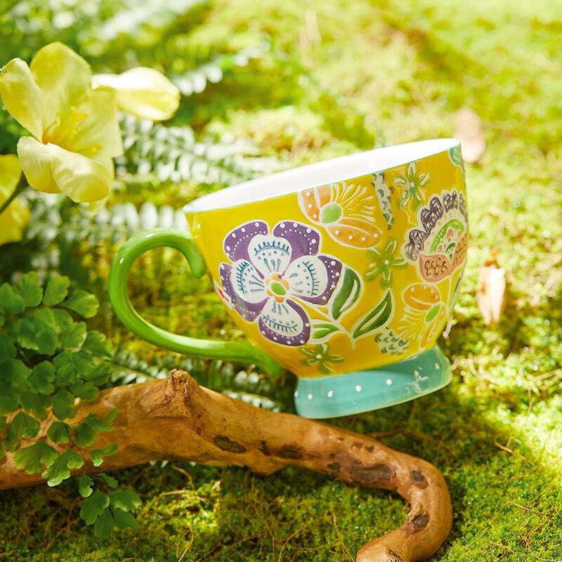 JOYYE Underglaze Hand-Painted Ceramic Mug