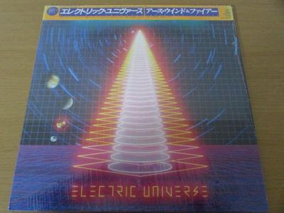 LP Record EARTH WIND  FIRE  Electric Universe 25AP2720 CBS SONY 1983 Japan SoulFunk Used