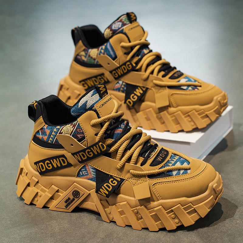 Autumn and winter casual youth running anti-slip sports thick sole inner height small white daddy shoes