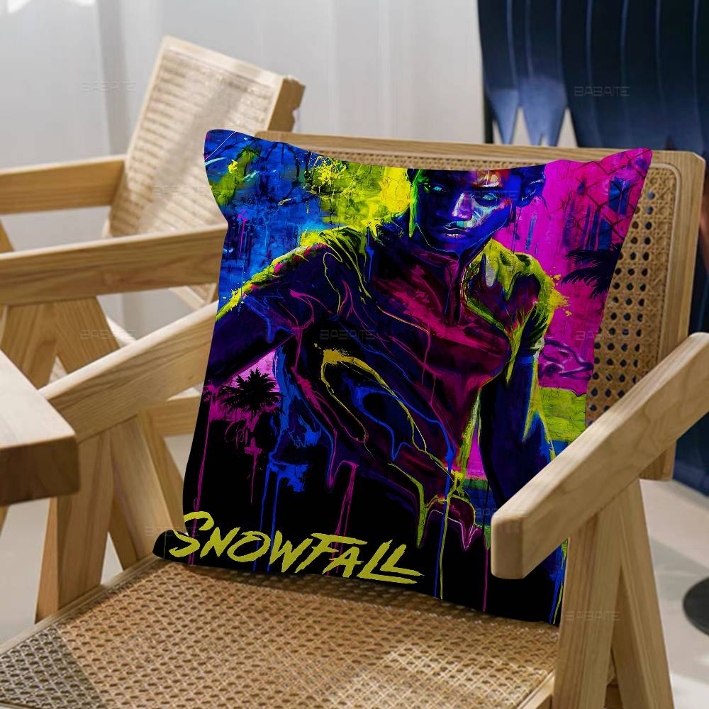 Snowfall Vintage Anime Cushion Cover Polyester Sofa Cushions Decorative Throw Pillows Home Decoration Pillowcover