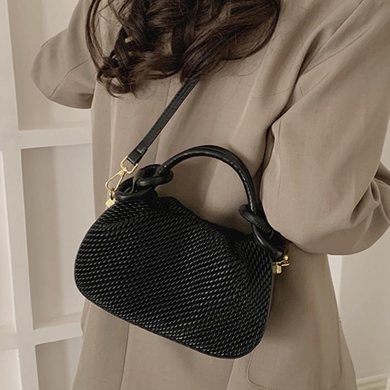 Handmade Woven Bag, Bucket Bag, Crossbody Bag for The Armpit, Commuter Shoulder Bag, Large Capacity Crossbody Bag