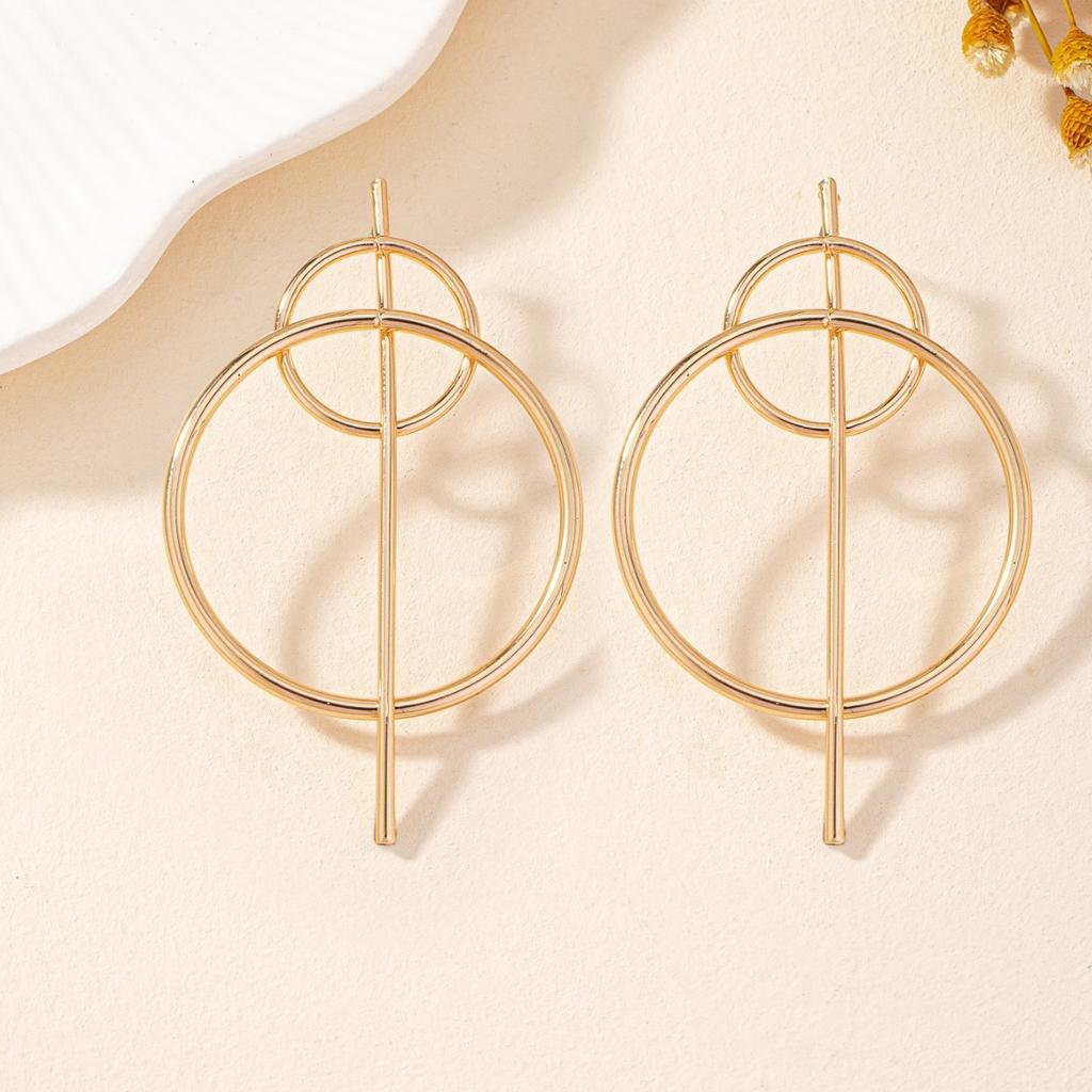 Large Earrings, Geometric Circles, Hollow Simple Long Stud Earrings, High-End Fashion Accessories