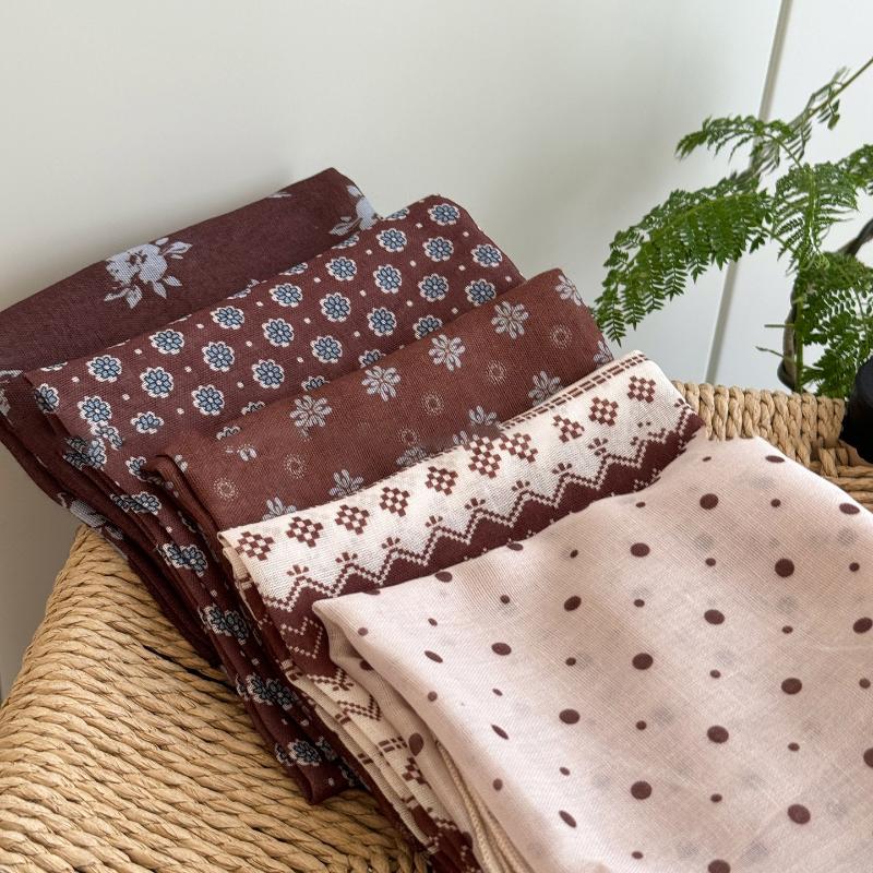 70Cm Polka Dot Flower Small Square Scarf Women Versatile Headwear Luxury Scarf Shawl Bag Accessories Casual Elegant Breathable