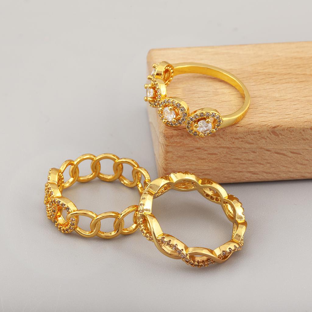 Nidin Hot Sale Chain Shape Hollow Design Personality Rings 4 Styles For Women Men Shiny Crystal Zircon Finger Jewelry Chic Gifts