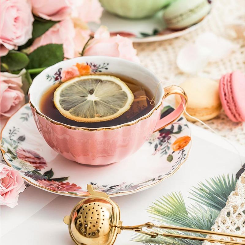 2 Sets Bone China Tea Cups and Saucers, Floral Ceramic Teacup with Spoon Coffee Cups Cappuccino Espresso Latte Mug for Christmas Gift