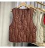Light and thin V-neck down vest women's short model, new white duck down with bottom vest, rhombus tide.
