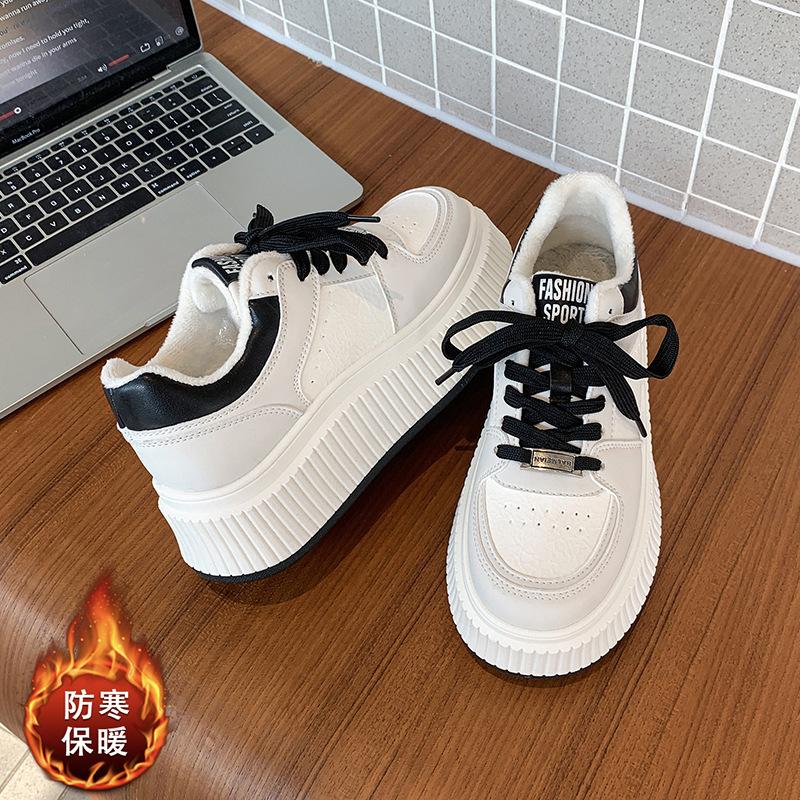 

бисквит толстая подошва с присосками подошва женская обувь маленькие белые туфли женская осенне-зимняя новая женская обувь бархат повседневная универсальная кабан 40