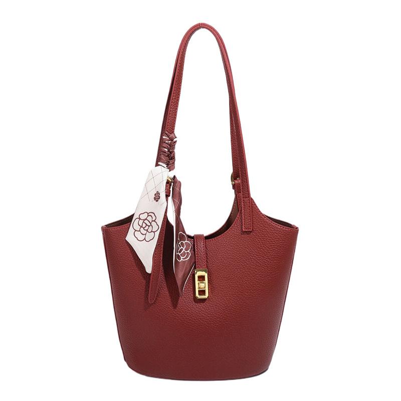 New Commuter Vegetable Basket Bag Women's Mother Bag with Silk Scarf Shoulder Bag Large Capacity Bucket Bag