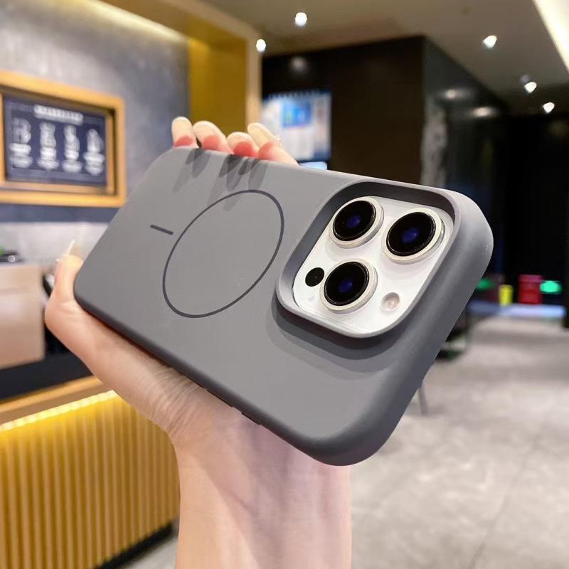 Liquid Silicone Magnetic Apple 16 Pro Max Phone Case with Fine Ring - Solid Color, Simple Protective Cover
