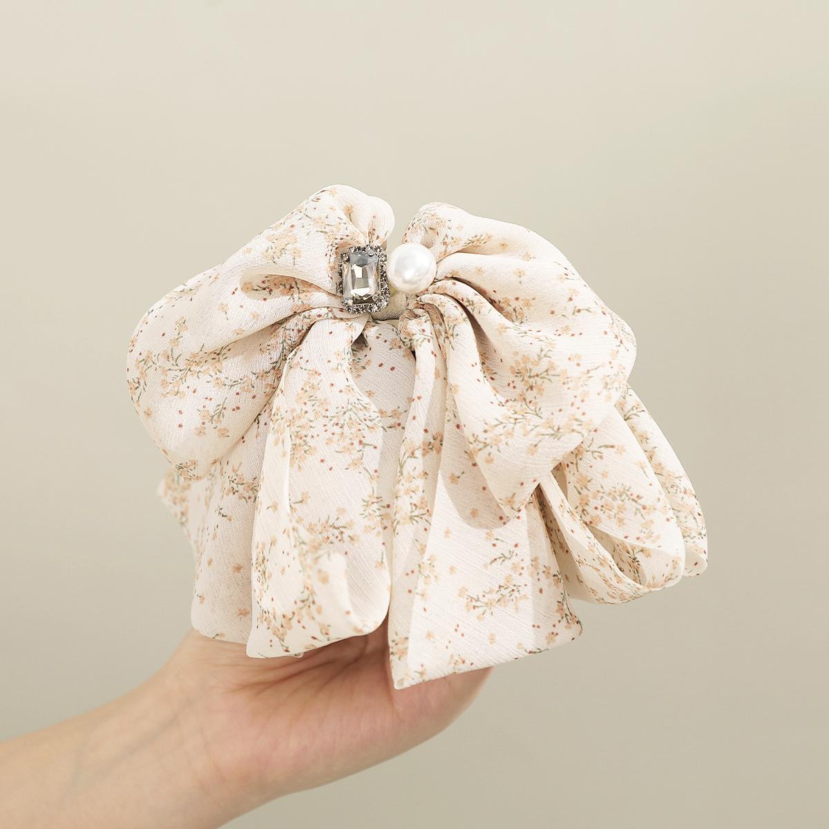 

Butterfly Floral Grabber Hair Claws Women Party Ponytail Shark Clip Large For Thick Hair Hair Accessories Clamps Headwear