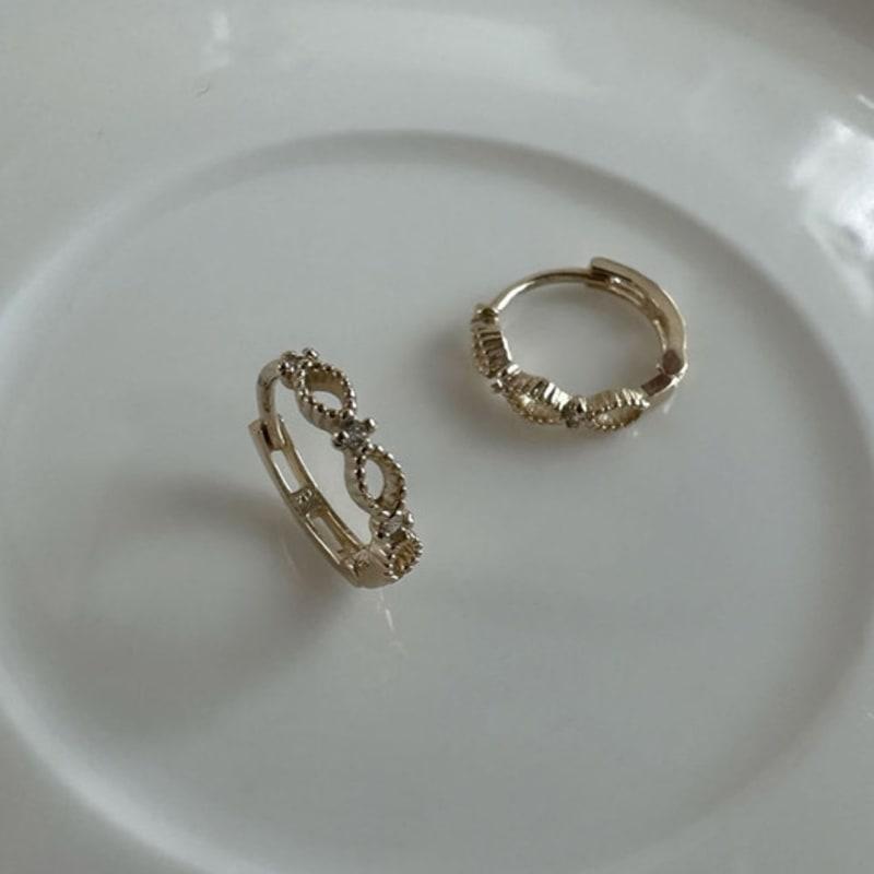 Youngglow 14k Dot Lace One Touch Earring