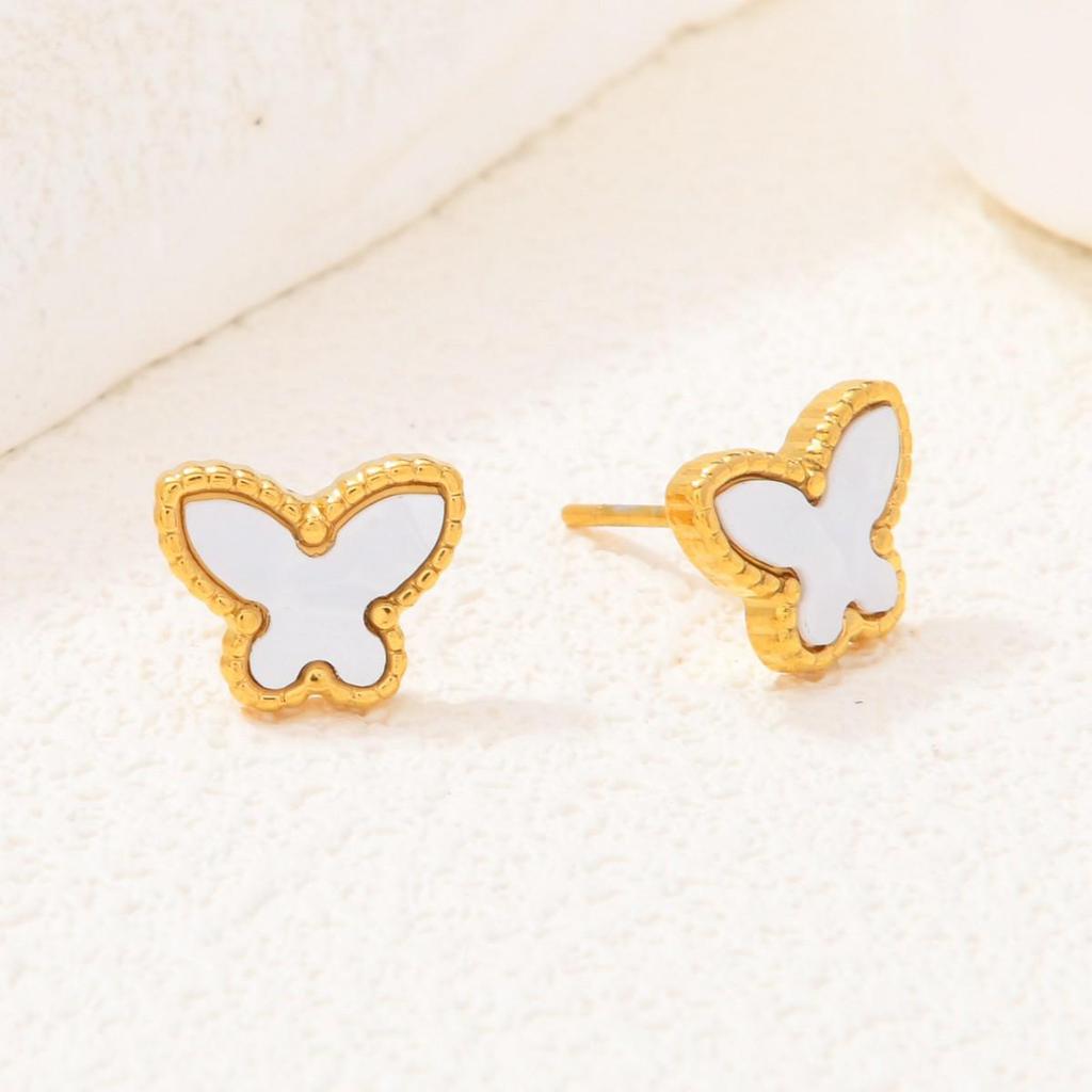 Korean Style Temperament: Gold Plated Stainless Steel Butterfly Bracelet for Women